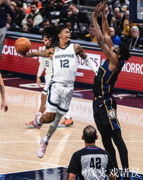 莫兰特21分钟贡献12+3+4+1+1，高效表现引关注