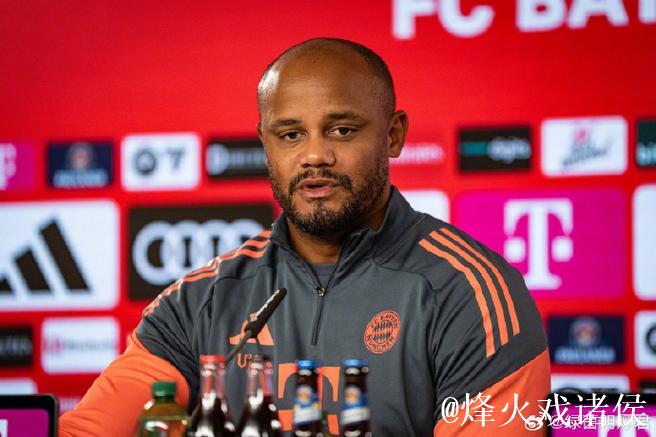 布兰科称赞斯洛特防守理念先进,孔帕尼尚未达到 布兰科称赞斯洛特防守理念先进,孔帕尼尚未达到